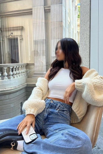 Проститутка Питера Настенька  Брюнетка c 23 размером груди у метро Площадь Восстания Санкт-Петербург Фото-1